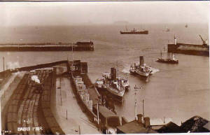 barrypier.jpg