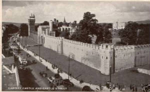 cardiffcastle1955.jpg